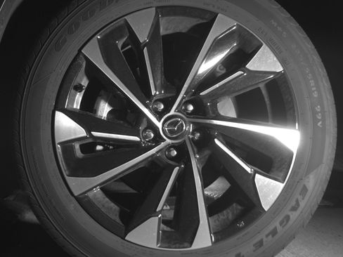 Used 2025 MAZDA CX-50 2.5 Hybrid w/ Premium Plus Pkg image 12