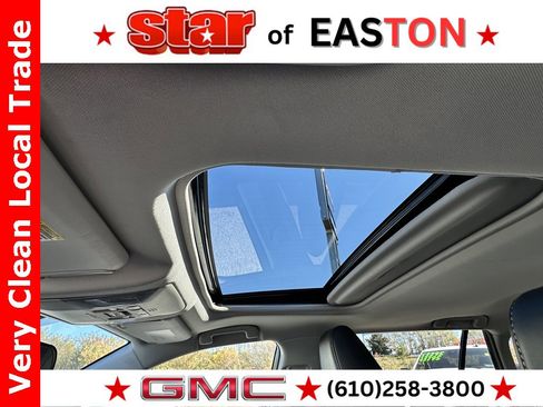 Used 2022 Toyota RAV4 XLE Premium image 36