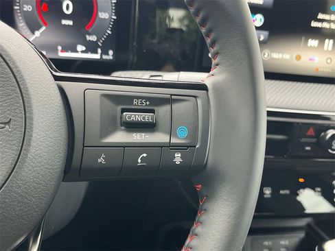 New 2025 Nissan Kicks SR image 22