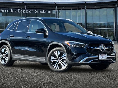 Certified 2025 Mercedes-Benz GLA 250 4MATIC image 2