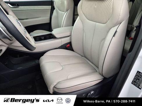 Used 2025 Hyundai Palisade Calligraphy AWD/4WD image 12