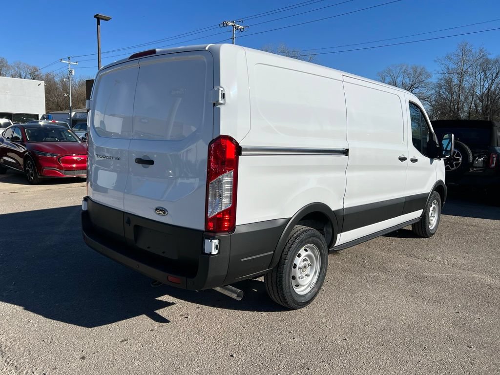 Used 2024 Ford Transit 150 Low Roof RWD image 8