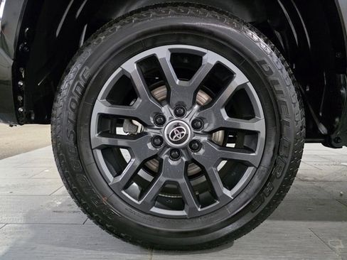 Used 2024 Toyota Tundra Platinum image 27