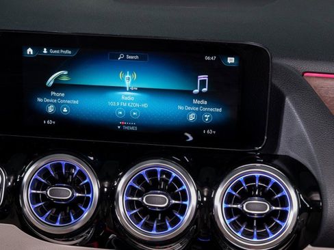 Certified 2023 Mercedes-Benz GLA 250 4MATIC image 19