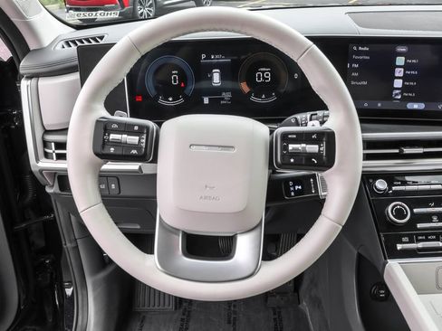 Used 2026 Hyundai Santa Fe SE AWD/4WD image 18