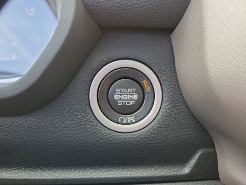Used 2024 RAM 2500 Laramie w/ Safety Group AWD/4WD image 22
