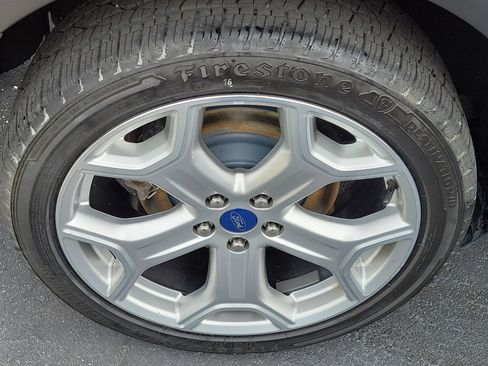 Used 2018 Ford Escape Titanium w/ Ford Safe & Smart Package image 10