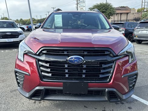 Used 2025 Subaru Ascent Onyx Edition image 8