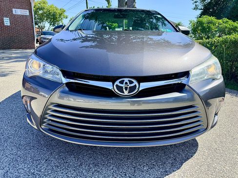 Used 2016 Toyota Camry LE FWD image 10