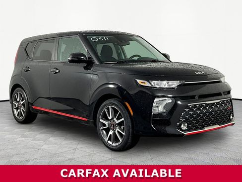 Certified 2022 Kia Soul GT-Line FWD image 3