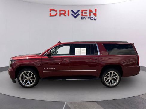 Used 2020 Chevrolet Suburban LT RWD image 7