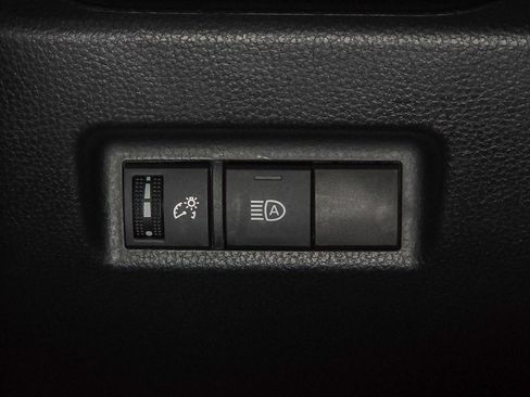 Used 2023 Toyota RAV4 LE image 18