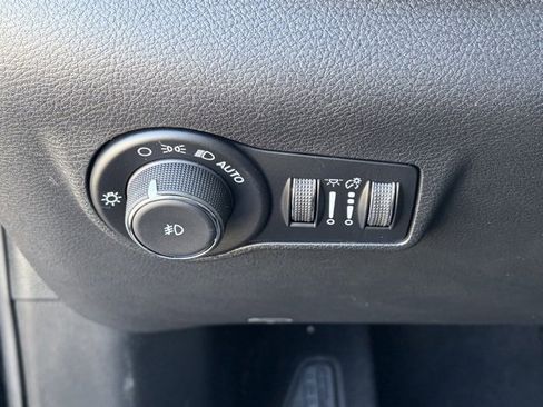 New 2026 Jeep Compass Limited image 46