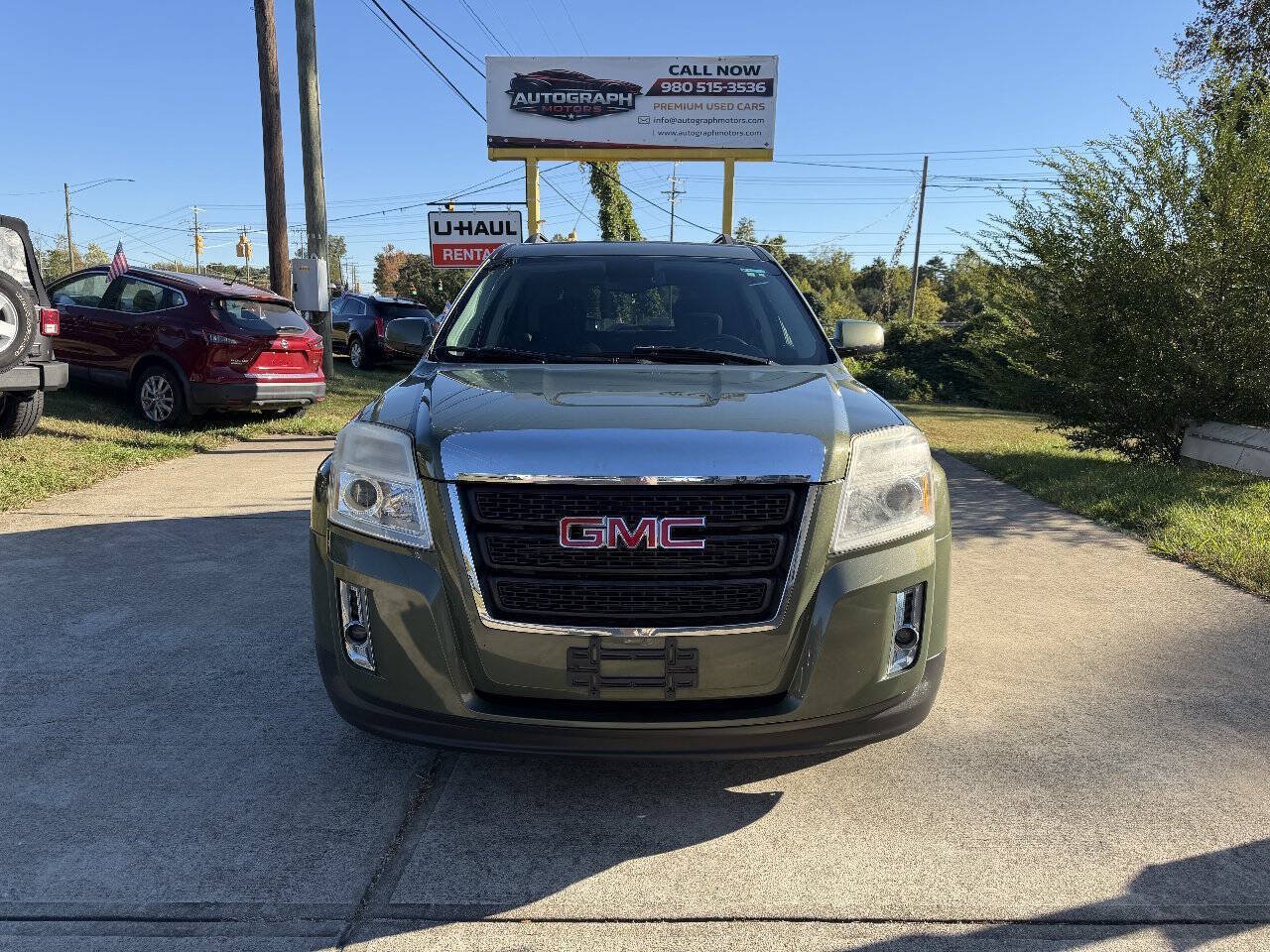 Used 2015 GMC Terrain SLE w/ Convenience Package FWD image 2