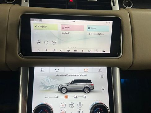 Used 2018 Land Rover Range Rover Sport HSE image 20