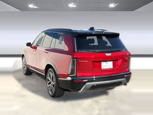 New 2026 Cadillac Vistiq Luxury AWD/4WD image 3