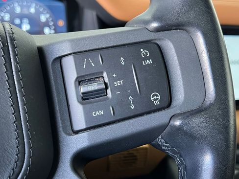 Used 2021 Land Rover Defender 110 X image 9