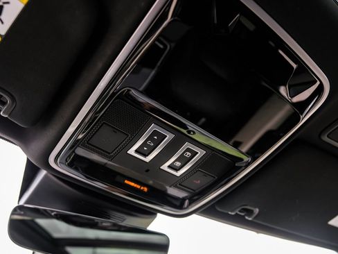 Used 2022 Land Rover Range Rover Westminster Edition AWD/4WD image 19