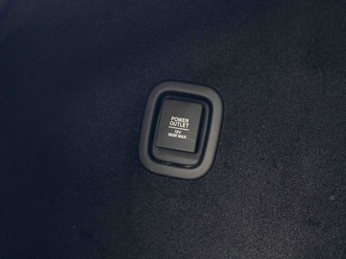 Used 2025 Honda Passport EX-L image 41
