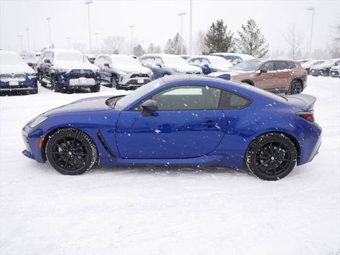 Certified 2024 Toyota GR86 Premium image 7