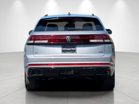 New 2026 Volkswagen Atlas Cross Sport SEL R-Line AWD/4WD image 4