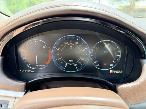 Used 2013 Cadillac XTS Premium AWD/4WD image 25