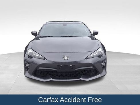 Used 2020 Toyota 86 RWD image 3