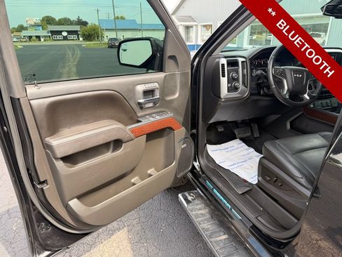 Used 2017 GMC Sierra 1500 SLT w/ SLT Premium Package AWD/4WD image 15