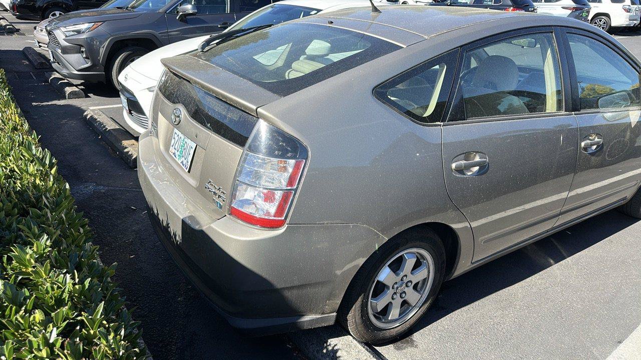 Used 2005 Toyota Prius FWD image 4