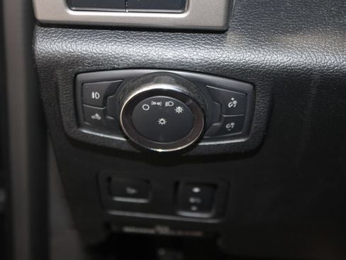 Used 2019 Ford F350 Lariat w/ Lariat Ultimate Package AWD/4WD image 24