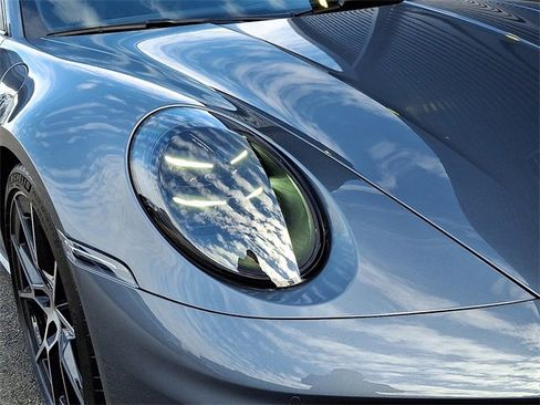 Certified 2026 Porsche 911 Carrera T image 11