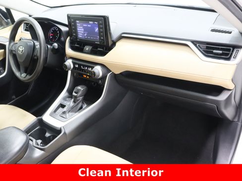 Used 2021 Toyota RAV4 XLE image 36