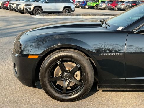 Used 2013 Chevrolet Camaro LT image 10