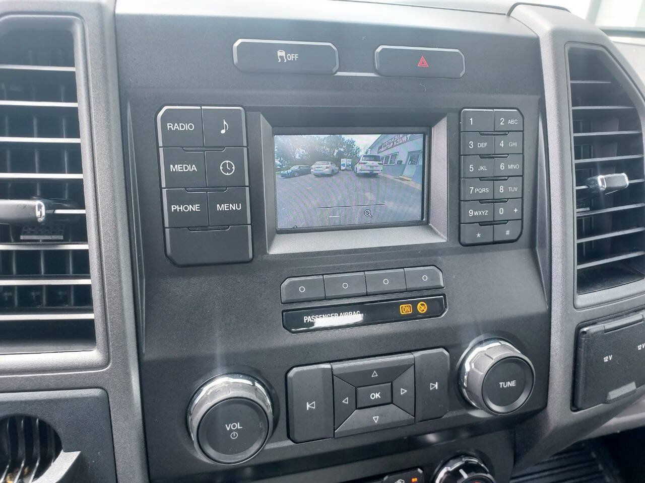 Used 2019 Ford F250 XL w/ Power Equipment Group RWD image 14