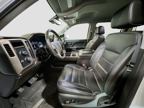 Used 2018 GMC Sierra 1500 Denali image 16