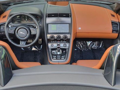 Used 2024 Jaguar F-TYPE R AWD/4WD image 17