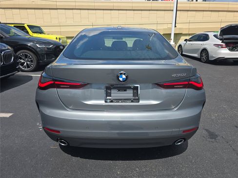 Used 2026 BMW 430i w/ Premium Package RWD image 3