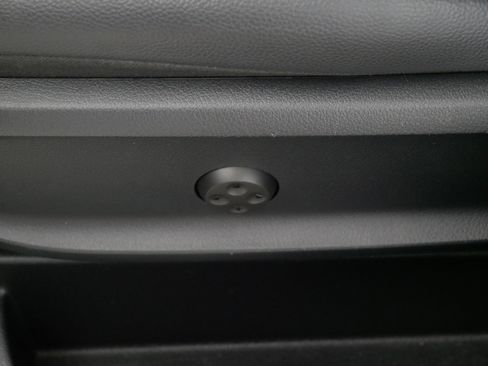 Used 2023 Mercedes-Benz GLA 250 4MATIC image 20