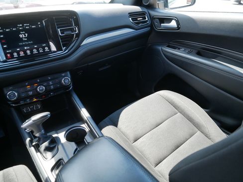 Used 2024 Dodge Durango SXT AWD/4WD image 11