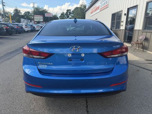 Used 2017 Hyundai Elantra SE w/ SE A/T Tech Package 03 FWD image 5