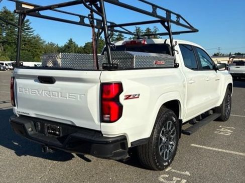 Used 2024 Chevrolet Colorado Z71 w/ Advanced Trailering Package AWD/4WD image 4