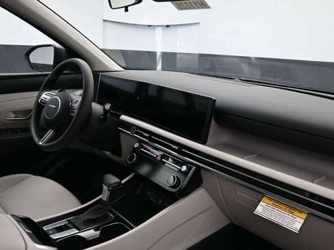 New 2026 Hyundai Tucson SEL image 12