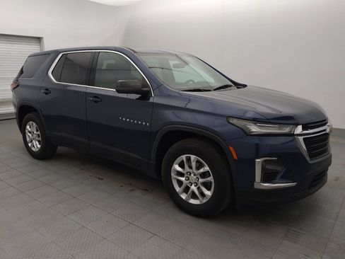 Used 2023 Chevrolet Traverse LS FWD image 11