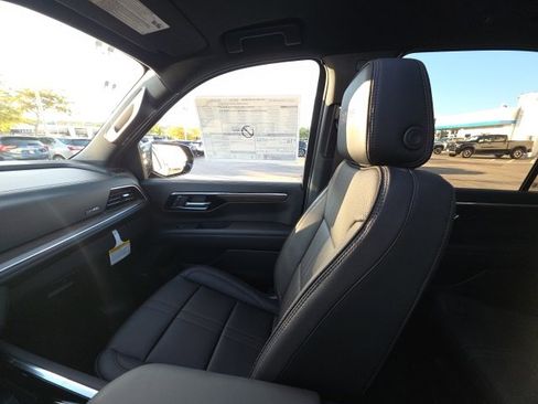 New 2026 Chevrolet Tahoe High Country image 28