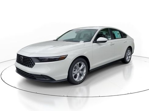New 2026 Honda Accord LX image 3