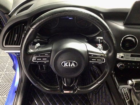 Used 2020 Kia Stinger GT-Line w/ Sun & Sound Package image 22