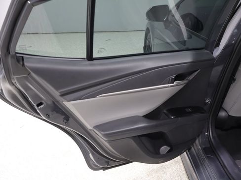 Used 2025 Toyota Camry SE AWD/4WD image 18