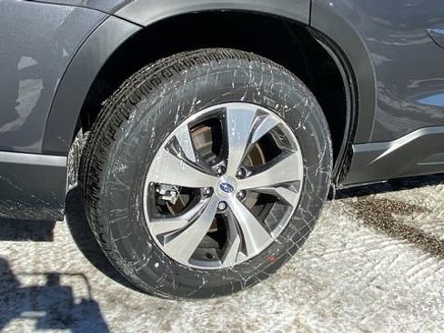 Certified 2025 Subaru Ascent Premium image 14