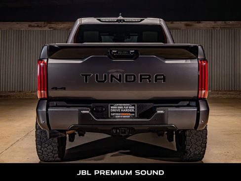 Used 2023 Toyota Tundra Platinum image 7
