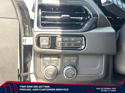 New 2026 GMC Yukon XL AT4 AWD/4WD image 25